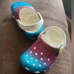 EUC baby Crocs!